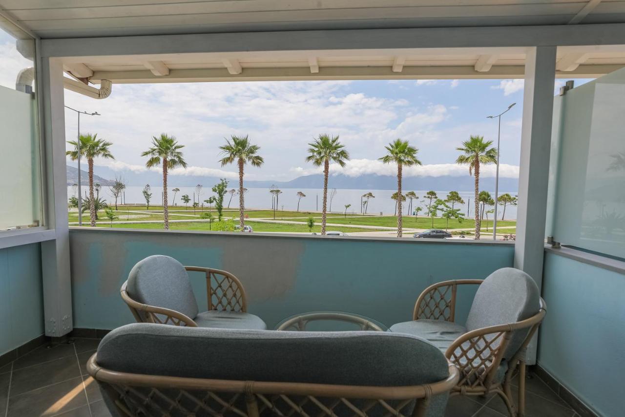 Hotel Pirro Vlorë 外观 照片