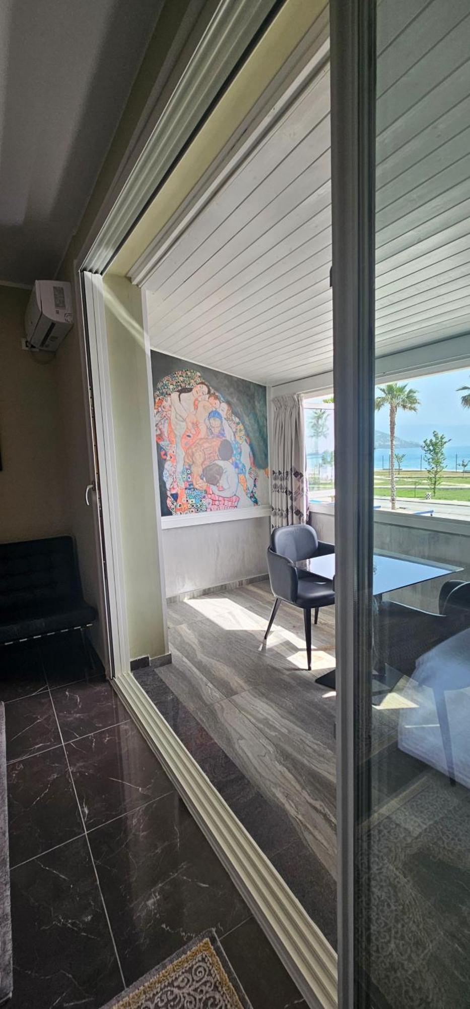 Hotel Pirro Vlorë 客房 照片