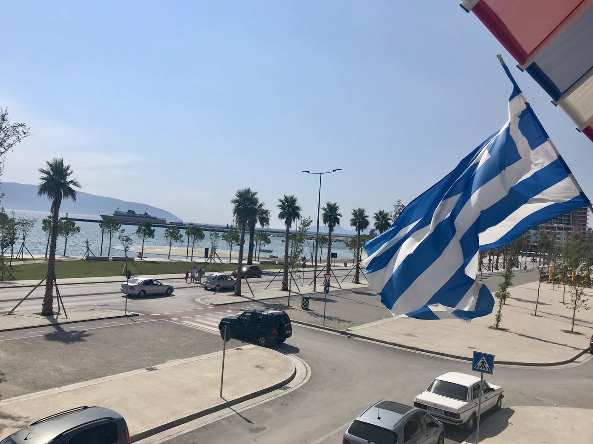Hotel Pirro Vlorë 外观 照片